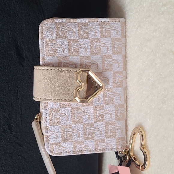 Juicy Couture card wallet - Picture 1 of 5